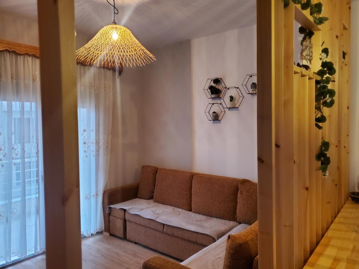 Coast Casa Apartment Vlore Exterior photo